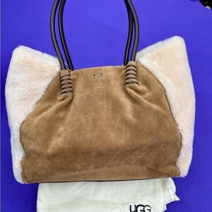Ugg Heritage Chestnut Suede Genuine Ivory Lambs Wool Handbag Tote Purse